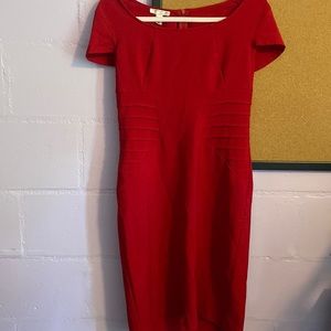 Brand:London style
Size: 12
Zipper in back of dress
NWOT:
